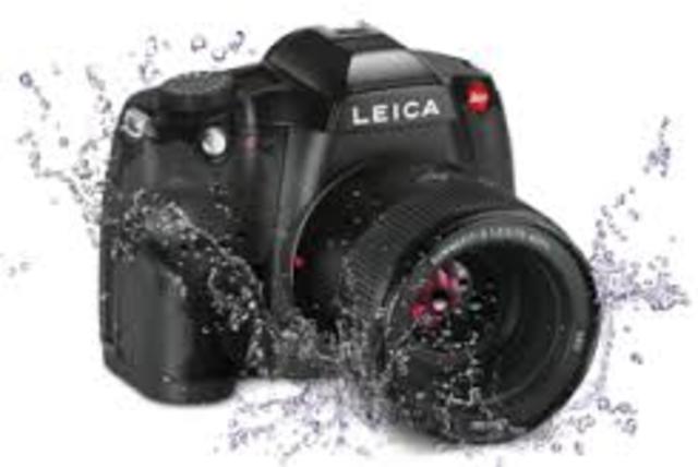 Leica S