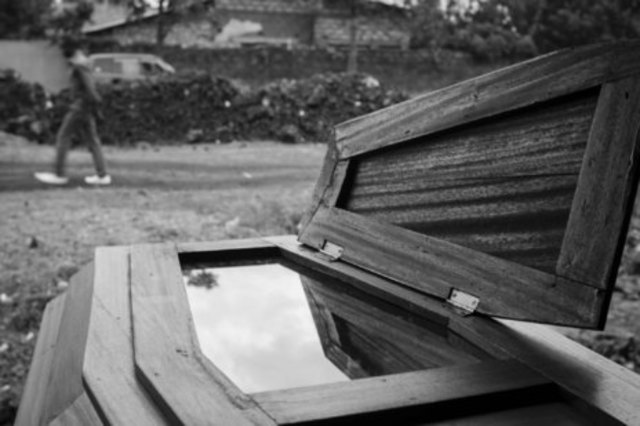 muerte del padre de rafaél faría