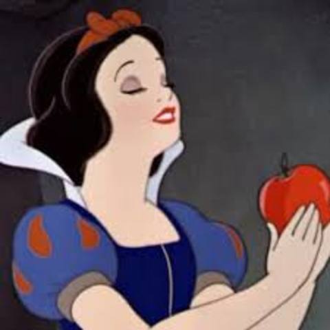 Snow White and the Amazing Reviews