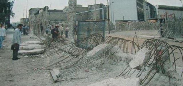 Berlin Wall