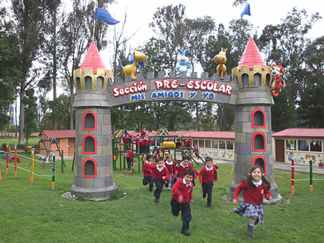 entre al colegio hacer preescolar