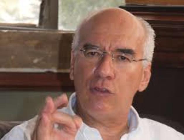 Dante Delgado Rannauro presidente actual del partido Movimiento ciudadano.