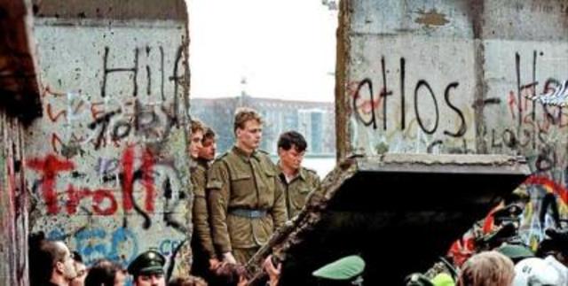 Berlinmurens fall kunne følgjast på TV