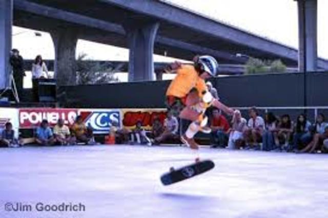 Freestyle contests were organized around the U.S. at local skate parks