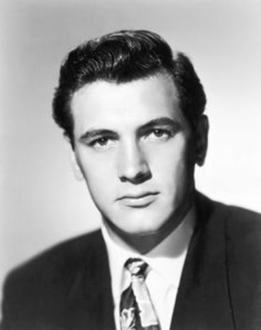 ^Rock Hudson Becomes Rock Hudson^
