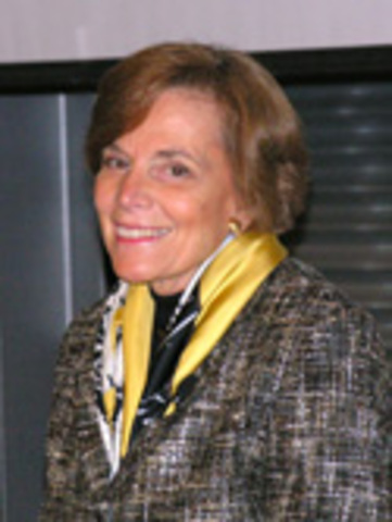 Sylvia Earle speaks at council event.