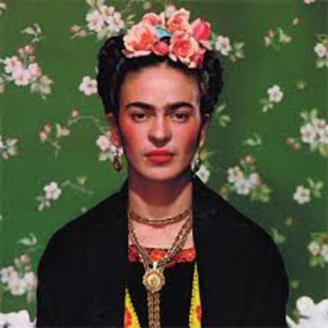 FRIDA KAHLO