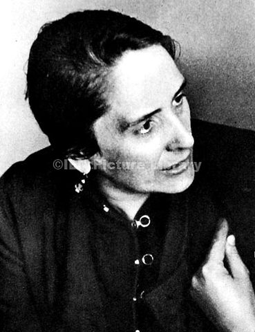 Dolores Ibárruri, política