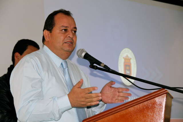 ELIO DANIEL SERRANO VELASCO