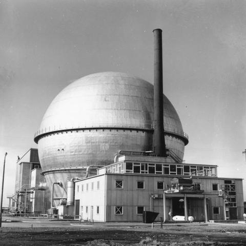 Brittain's First Nuclear Power Station