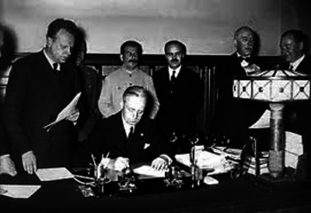 Ribbentrop/Molotov Pact