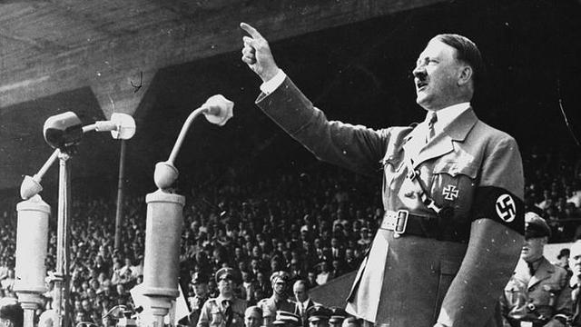German Third Reich: Hitler's dictatorship starts