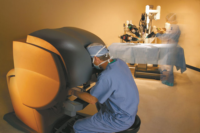 son desarrollados sistemas terapéuticos, capaces de sentir las emociones de los niños e interactuar con niños autistas