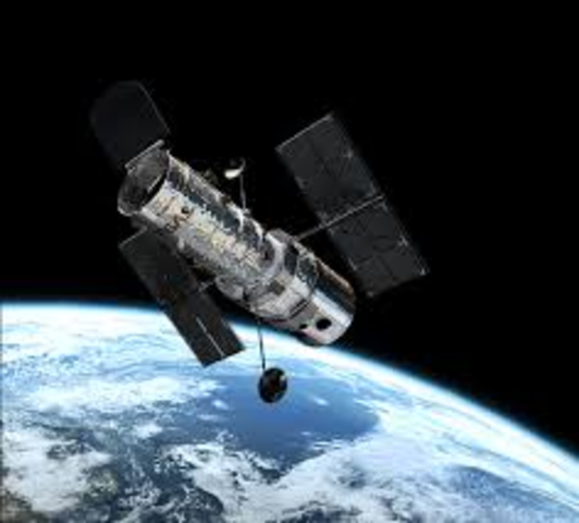 Hubble teleskopet ble sendt opp