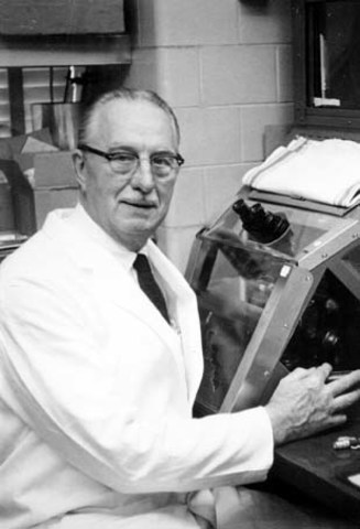 George Gey creates immortal cell lines