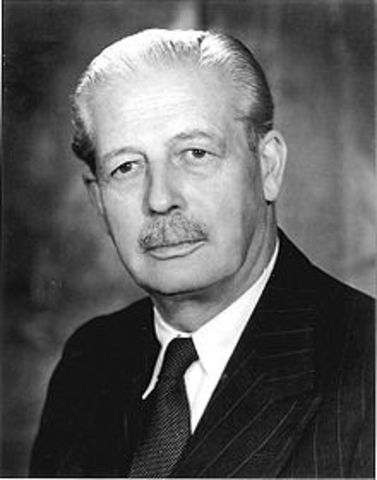 Conservatives under Harold Macmillan win the general election