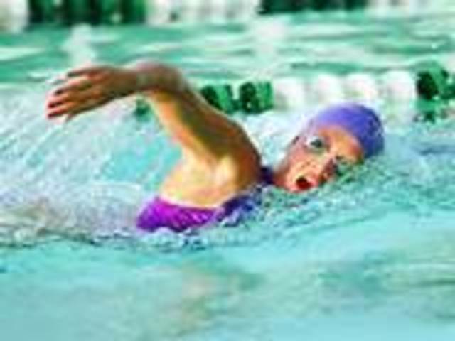 my mom was a awsome swimmer