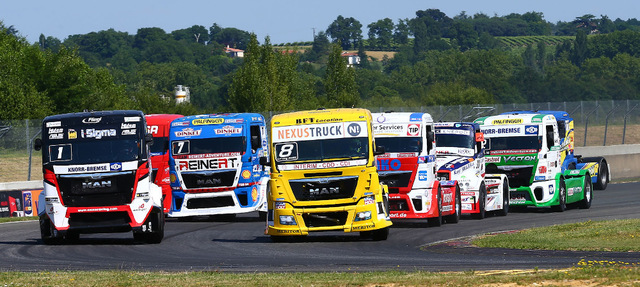 NOGARO : Course de Camions