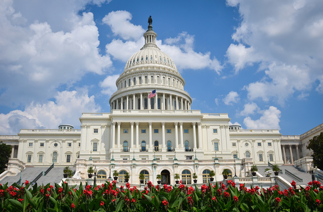 Washington D.C. established as US capitol