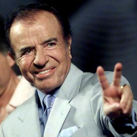 Argentina: Menem tiene una cuenta millonaria.