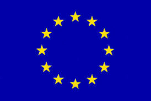 Tratado de Libre Comercio con la Unión Europea. Exportaciones 136.4 MDDCandidatos, PRI Labastida, PRD Cárdenas, PAN Fox.Huelga de 8 meses en la UNAMRefinería de Cadereyta N.L.Se inaugura Ruta B del Metro, 1a. etapa.