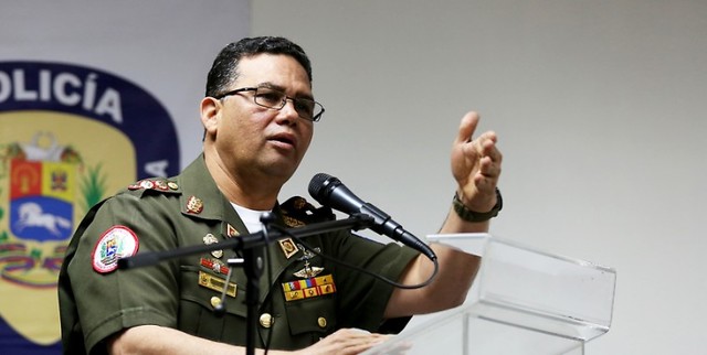 Gustavo González López , informó atacarán la "violencia paramilitar con fines políticos"