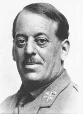 En España el general José Sanjurjo intenta dar un golpe de Estado (sanjurjada)