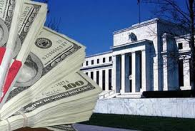 Crisis internacional afecta a México, ciertos bancos suspenden convertibilidad