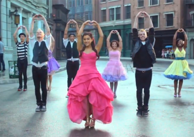 lanza su primer sencillo