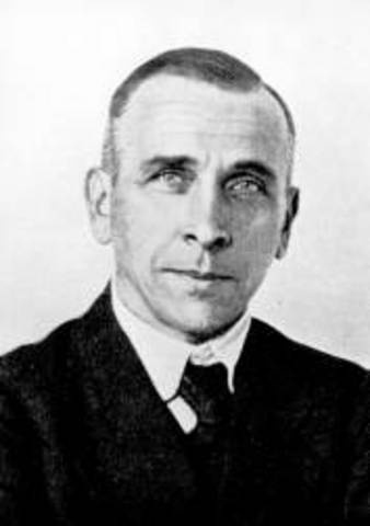Nace en Berlin Alfred Wegener