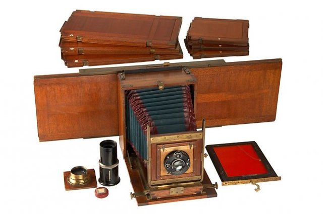 Dr Miethe's Dreifarben