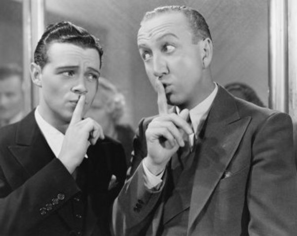 SECRET PACT DIVIDES MIDDLE EAST BETWEEN BRITISH AND FRENCH INTERESTS