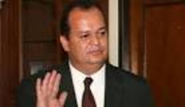 Elio inicia como rector