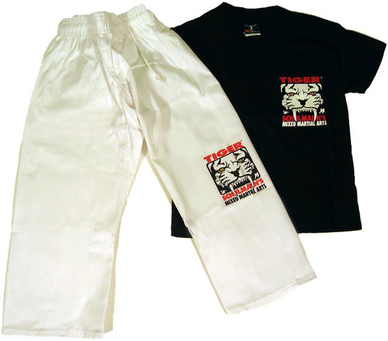 Practiqué karate por cinco años.