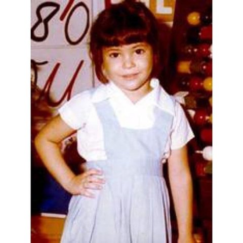 Shakira a sus 4 años