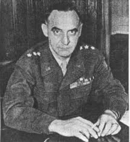 US General Clay and British Military Deputy Governor Weeks fly to Berlin