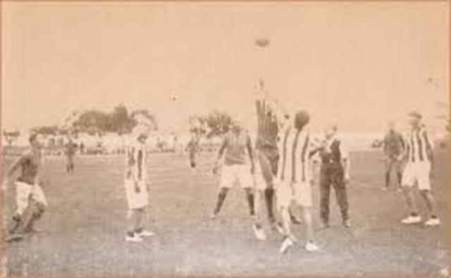Primer partido Internacional jugado en Uruguay
