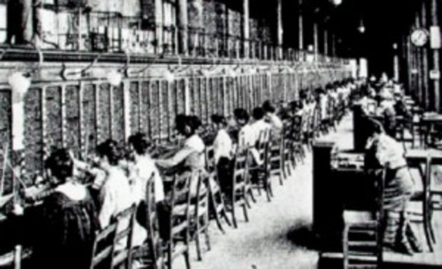 Central téléphonique manuel