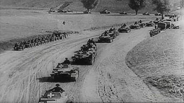 Germany invades the Soviot Union