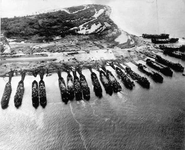 American fleet bombing