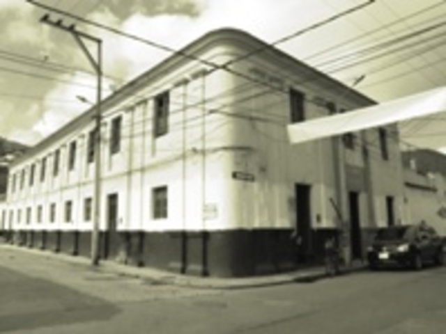 funda Colegio del Norte.