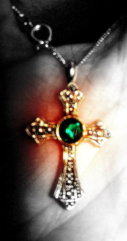 Thrifting With The Pros.