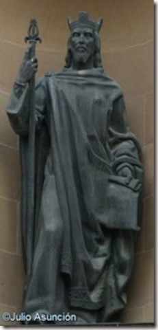 Muere Sancho III el Mayor y surgen varios reinos.