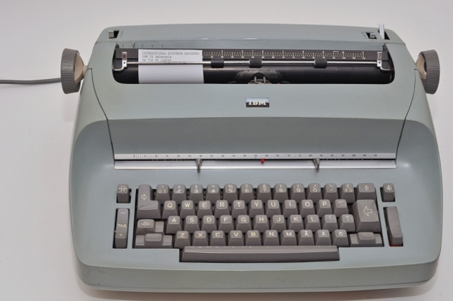 The first elctric typewriter