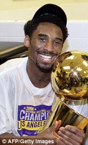 Kobe wins first NBA championship