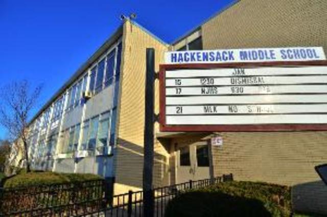 Yo asistí la escuela intermedia