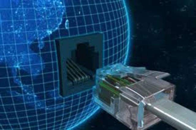 EL NACIMIENTO DE INTERNET