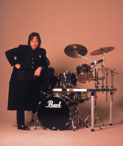 Pearl enters pro field percussion