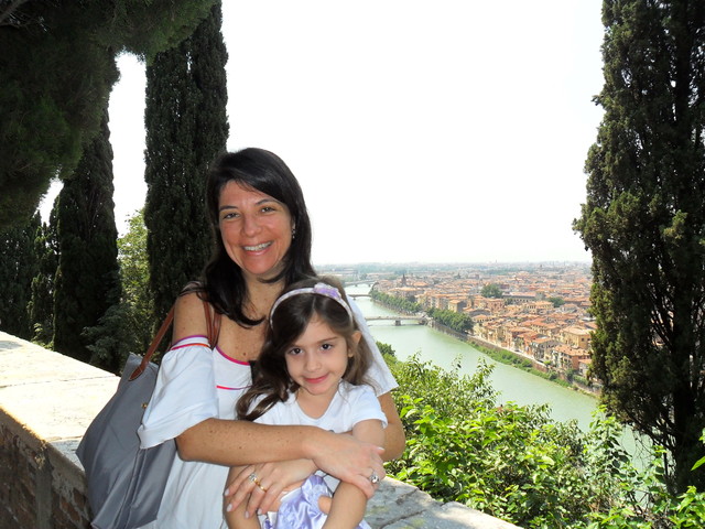 eu com a minha mâe na Itália