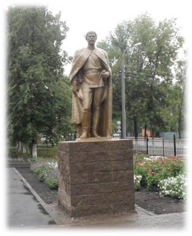 Памятник В.И.Чапаеву